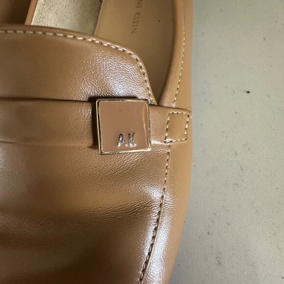 Anne Klein Womens Leather Loafers Size 8.5M Tan - Picture 9 of 10